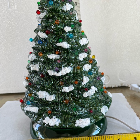 13 I/2 in ceramic glazed Christmas tree - Picture 10 of 11